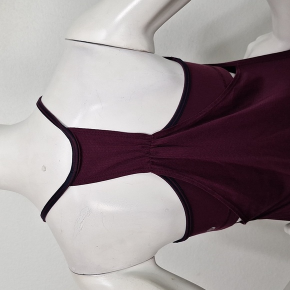 Lululemon Athleisure Workout Yoga Gym Built-In Bra Racerback Tank Top Size 6 - Picture 6 of 11